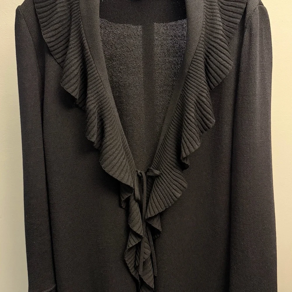 St. John Collection Black Ruffle Sweater Cardigan - Picture 2 of 14